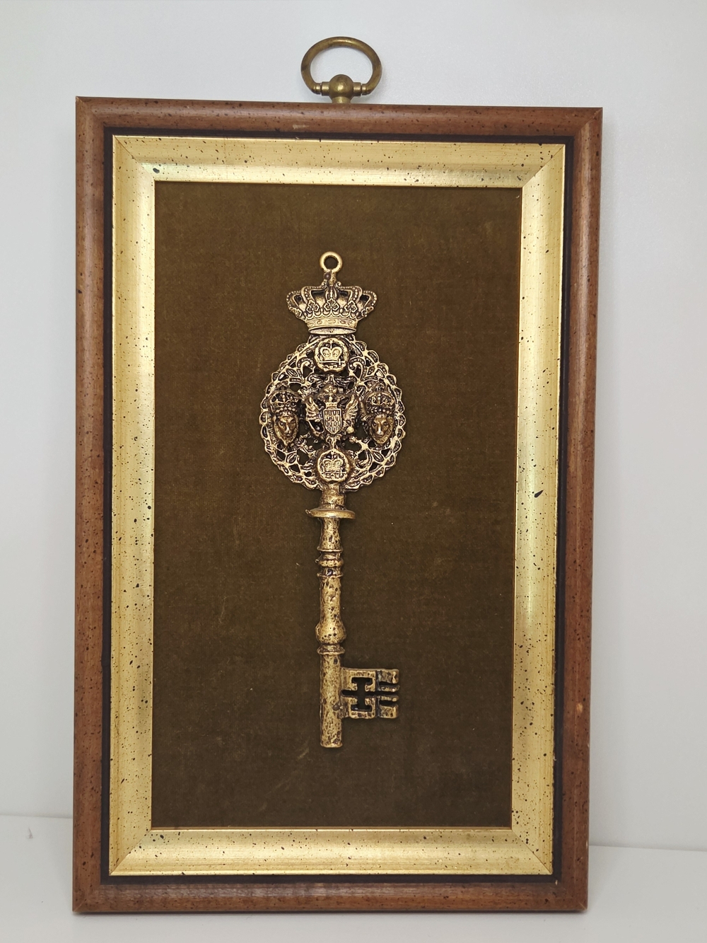 Vintage B&S Creations NY Framed Key Wall Art MCM Hollywood Regency Velvet
